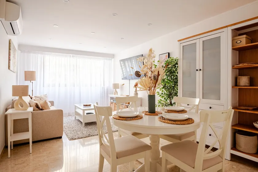 Star Design - J&J Concierge - Image 1