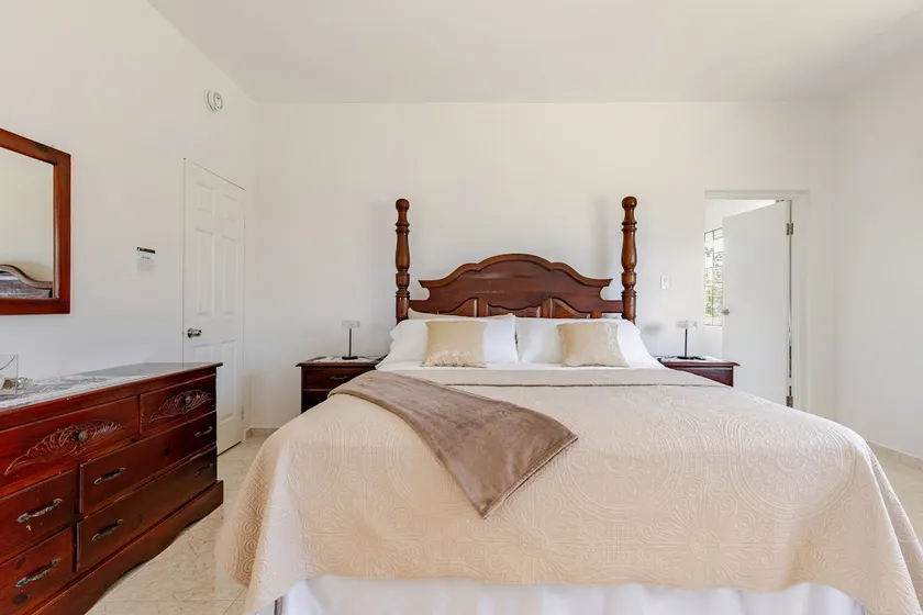 Stunning Nature-Views StudioApt - Image 1