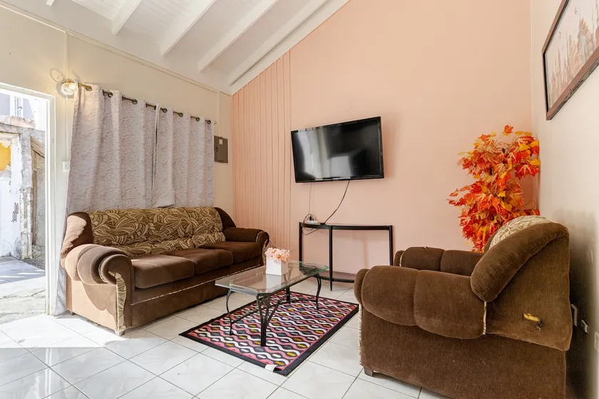 The Dream Nest At Csompo Silver Manor - Image 1