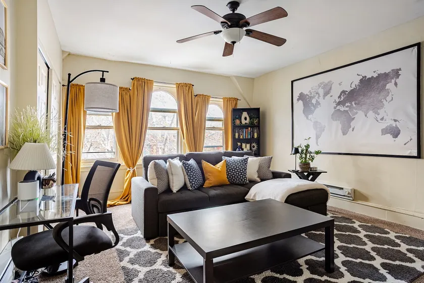 UPenn/Cedar Park Quiet 3rd Fl Apt No Cleaning Fee! - Image 1
