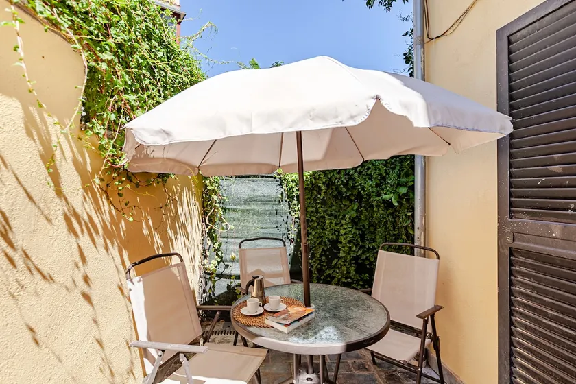 DELIGHTFUL LOFT IN PlGNETO - to Colosseum in 10 minutes - Image 1