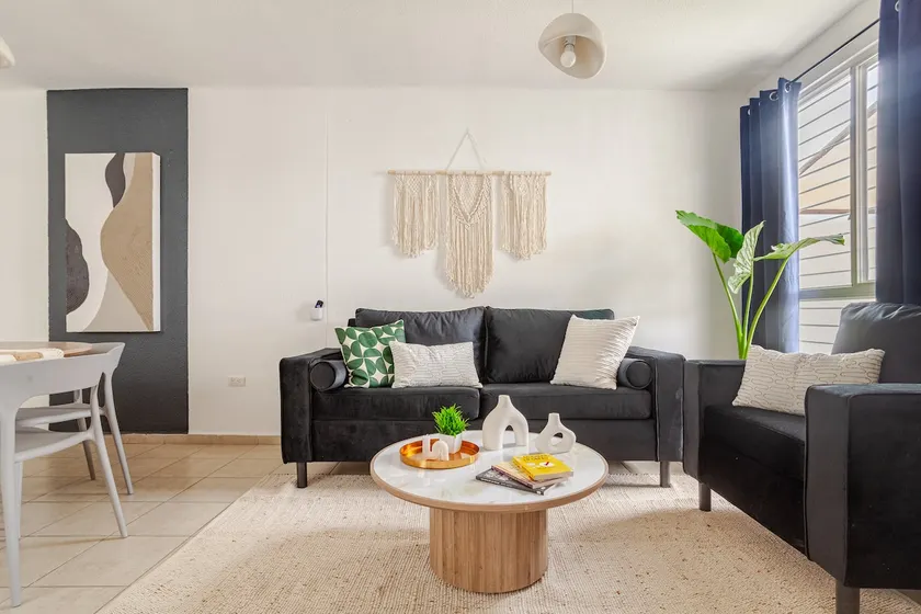 Pirul House - 4 Bedroom (1 PB) +FAST WIFI+ Invoice! - Image 1