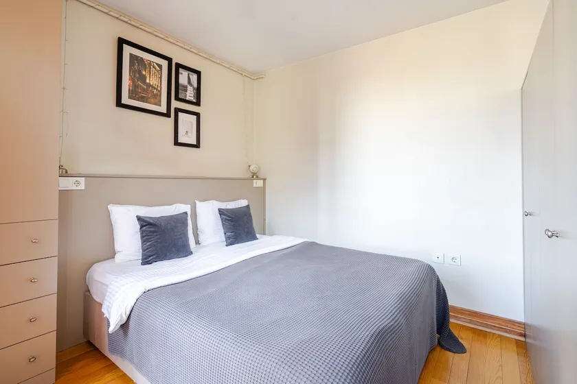 Pera Penthouse with Balcony and Sea View - Image 1