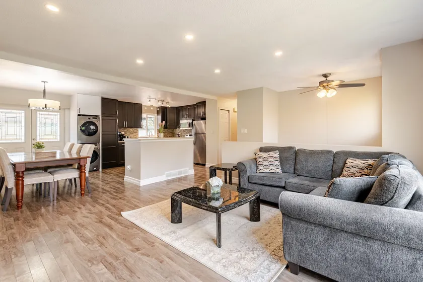 Red Maple House * 3 bdrm + 1.5 bath - Image 1