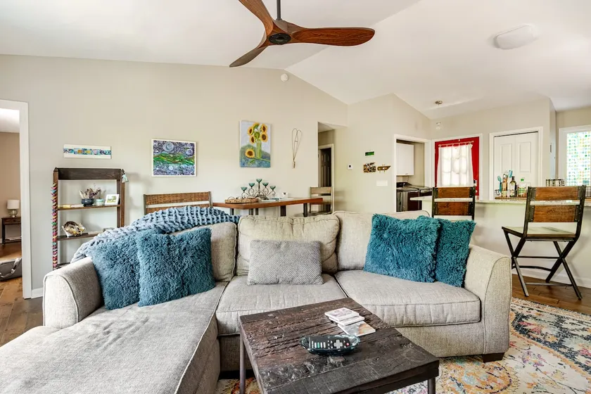 Indigo Cottage - Image 1