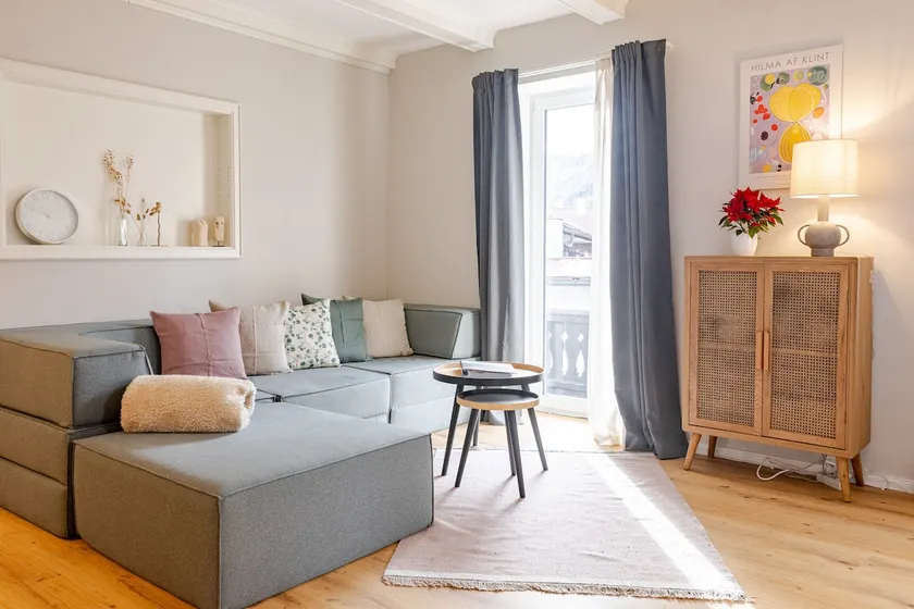 Sunny Ammer Suite I - Image 1