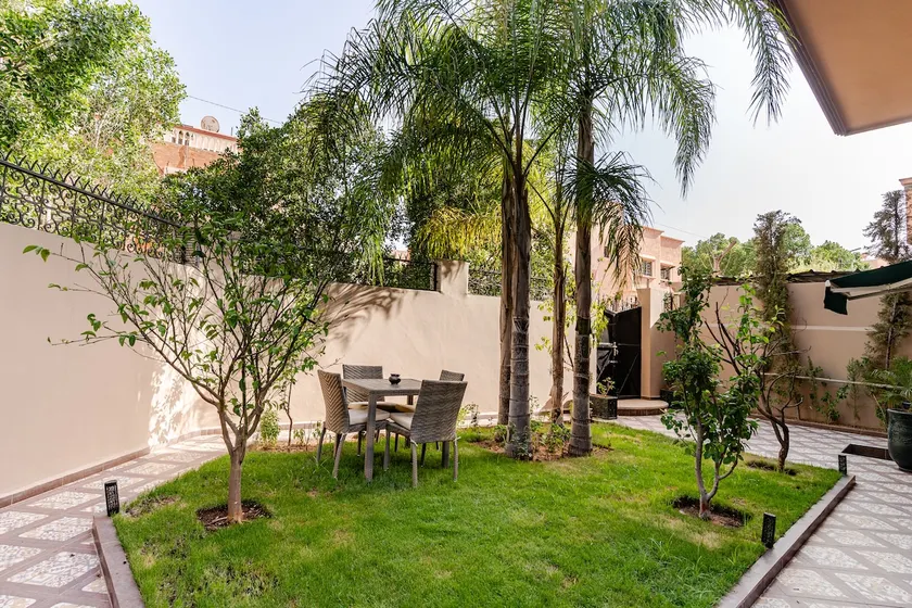 Villa Oasis | Private Pool & Garden - Image 1