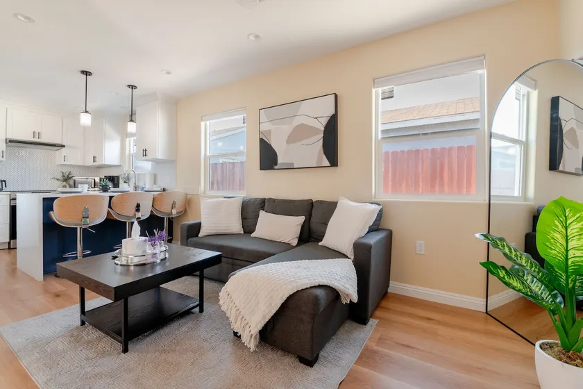 Awesome Private Unit Near LAX - Image 1