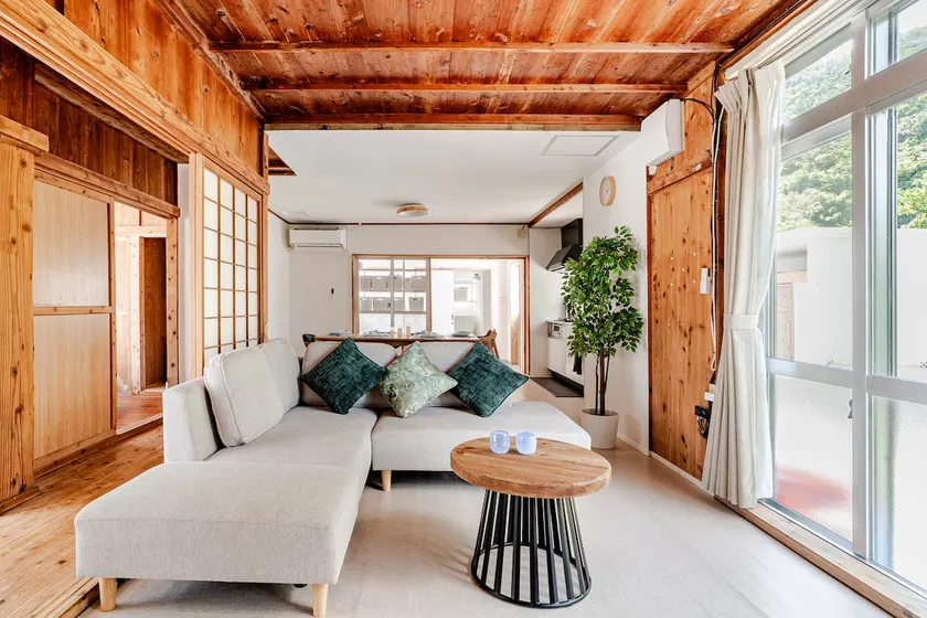Beach 2 min | Junglia & Churaumi 40 min | 3 BR - Image 1