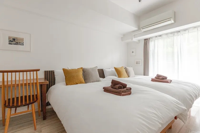 Unwind in central Tokyo/Toranomon's 1K Hotel - Image 1