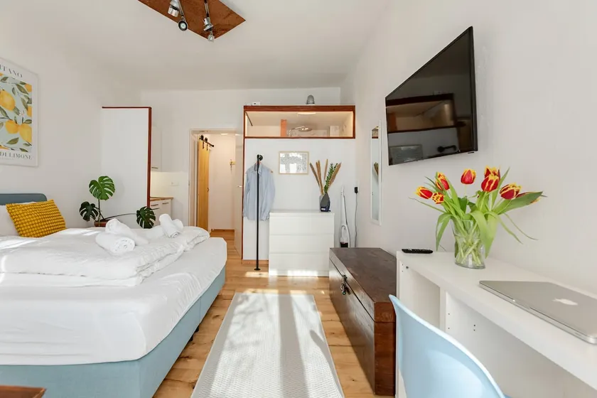 studio maiy close to Messe - Image 1