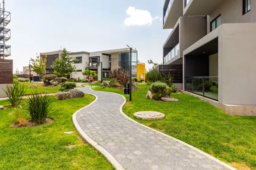 modern apartment with pools|gym in handiko. - Image 1