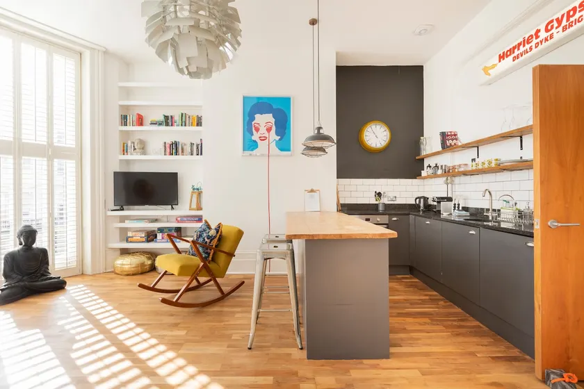 Amazing Apartment in trendy neighborhood- Kemptown - Image 1