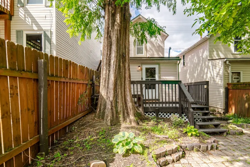 Charming Village Hideaway Steps from Downtown - Image 1