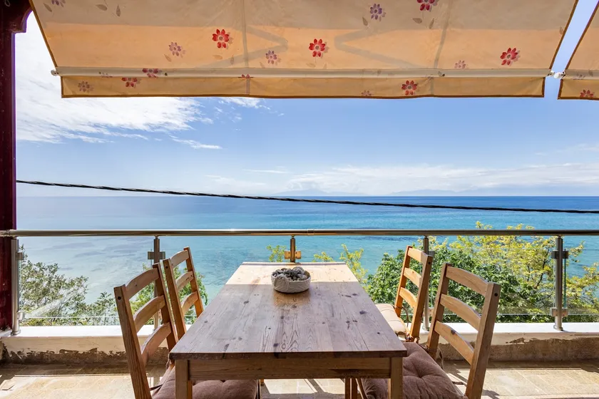 Superb sea view apartment - Image 1