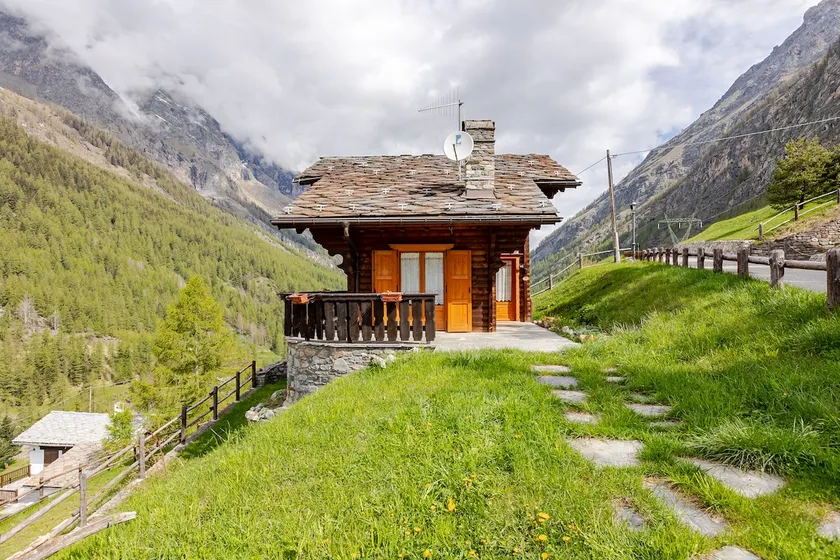 Chalet in Gran Paradiso National Park CIR 0034 - Image 1