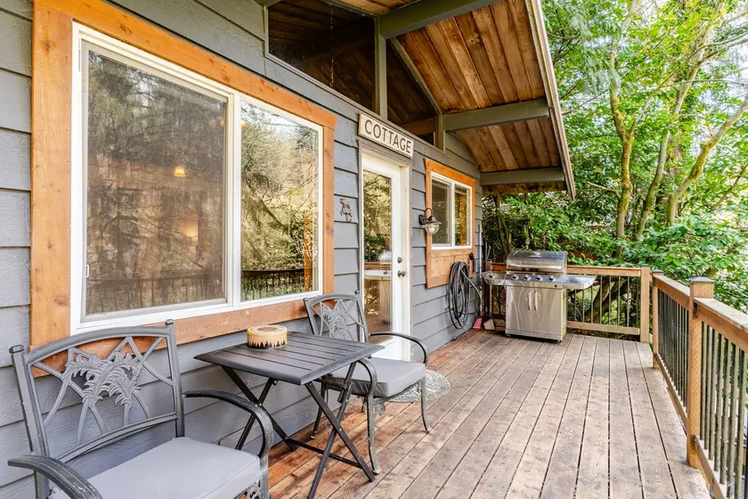 River Rock Cottage - Image 1