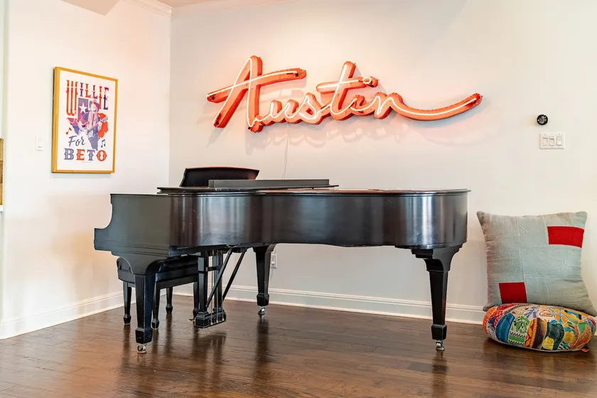 East ATX Luxury Home + Heated Pool + Detached Loft - Image 1