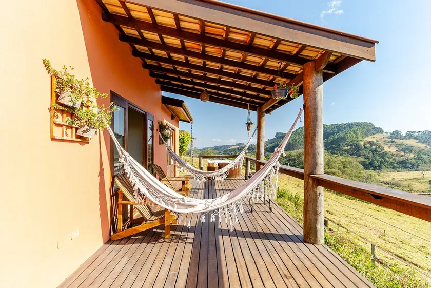 Lagoon View House with Hot Tub, Mountains, Fireplace - Image 1