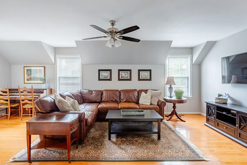 Close To Villanova University & Downtown Wayne - Image 1
