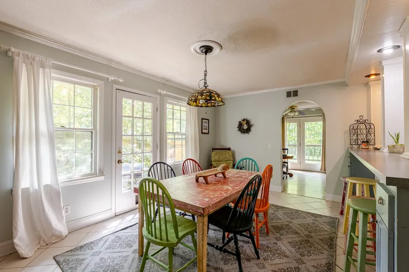 Sawyer’s Southern Roost - Image 1