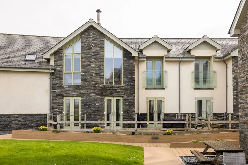 Beach holiday let. Nr Bude Sleeps 6 3 bathrooms - Image 1