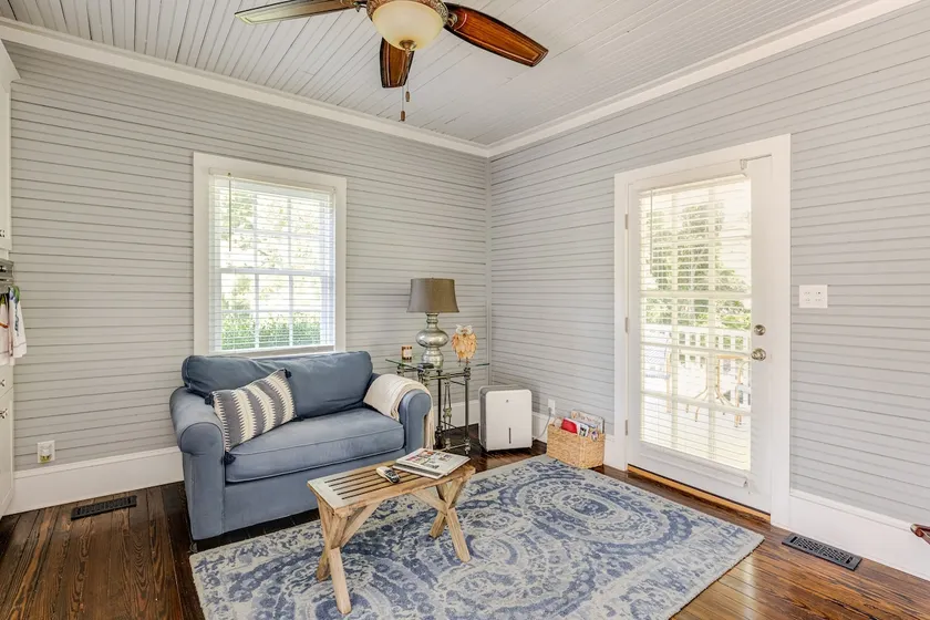 Spring Hill Guest Cottage - Portsmouth - Image 1