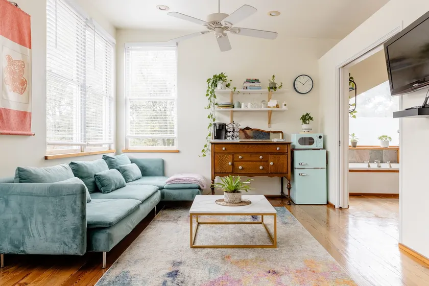 Top-Floor Studio | Treetop View Luxe Bath - Image 1