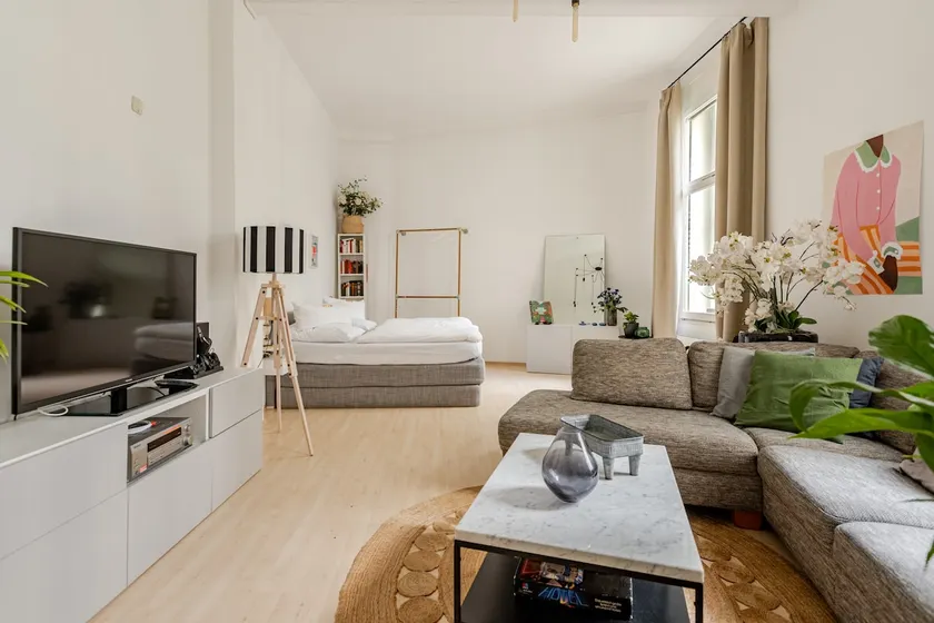 🔑 80m2📍Central 🍽🍺 Nice Old Building 🏛 CGN Messe 📈 - Image 1