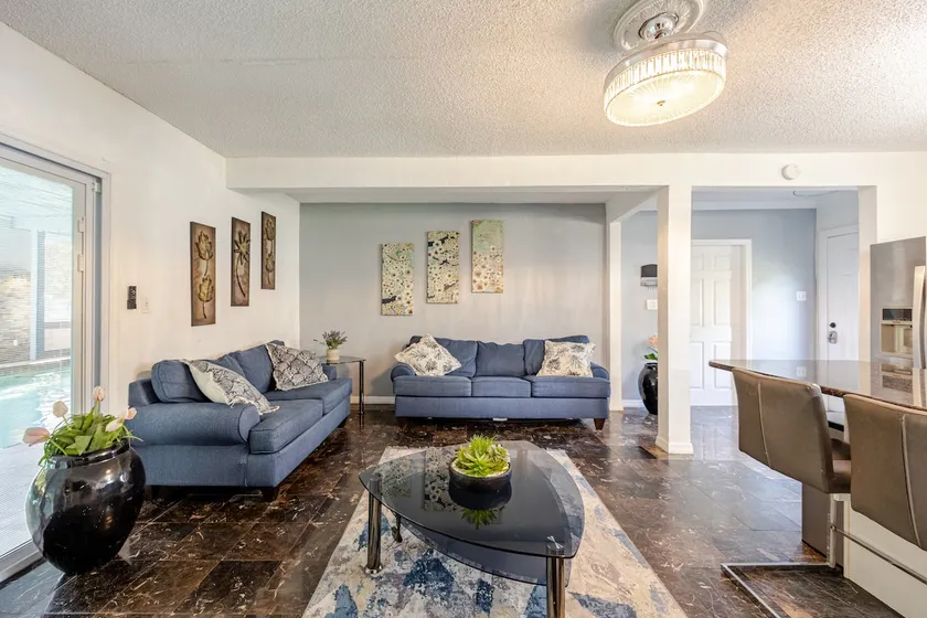 Modern Guesthome in Central FL - Image 1