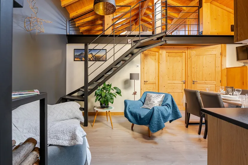 CHALET Contemporain in the heart of the ski resorts. - Image 1