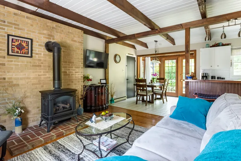 Garden Cottage, near Landisville/Nook Sports - Image 1