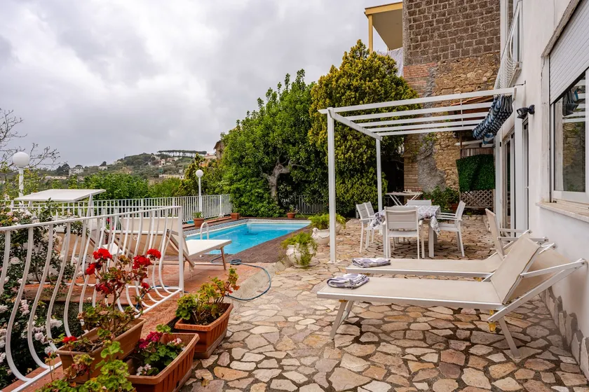 Villa Asia Holiday Home - Image 1