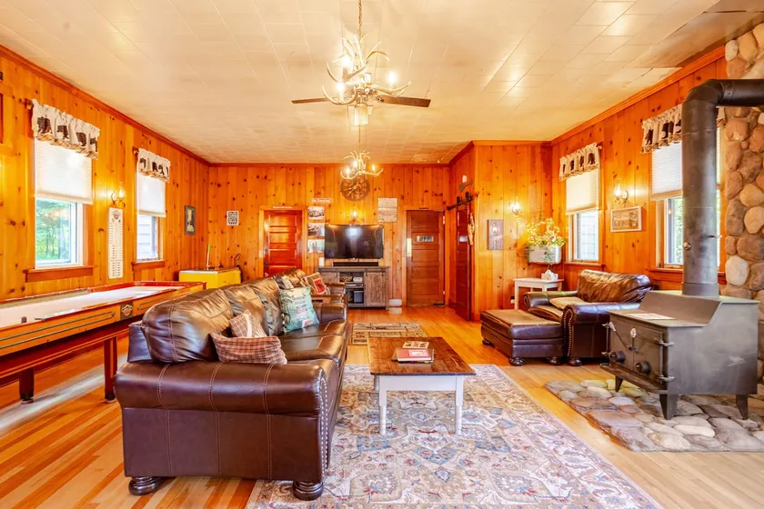 Mountain House - Image 1