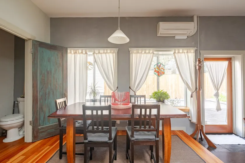 Artsy, Lofty, Open 1BR comfort in Converted Church - Image 1