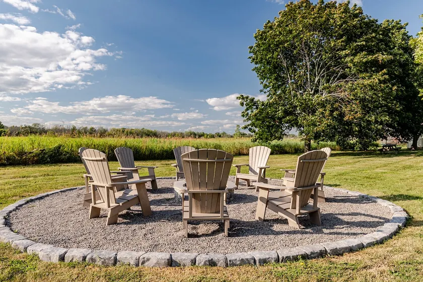 Wine country retreat | 4BR next to wineries - Image 1