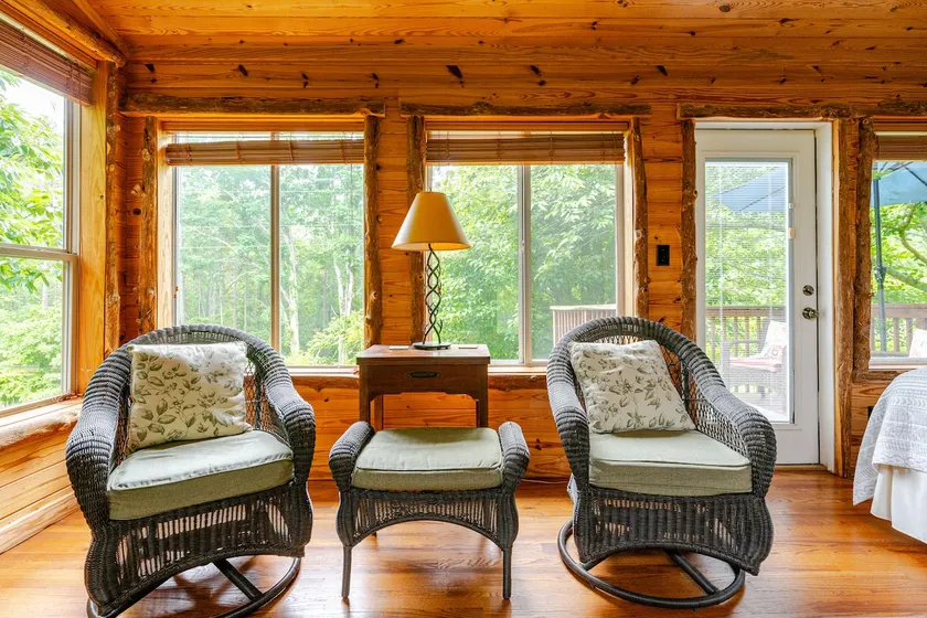 Charming rustic studio for nature lover - Image 1