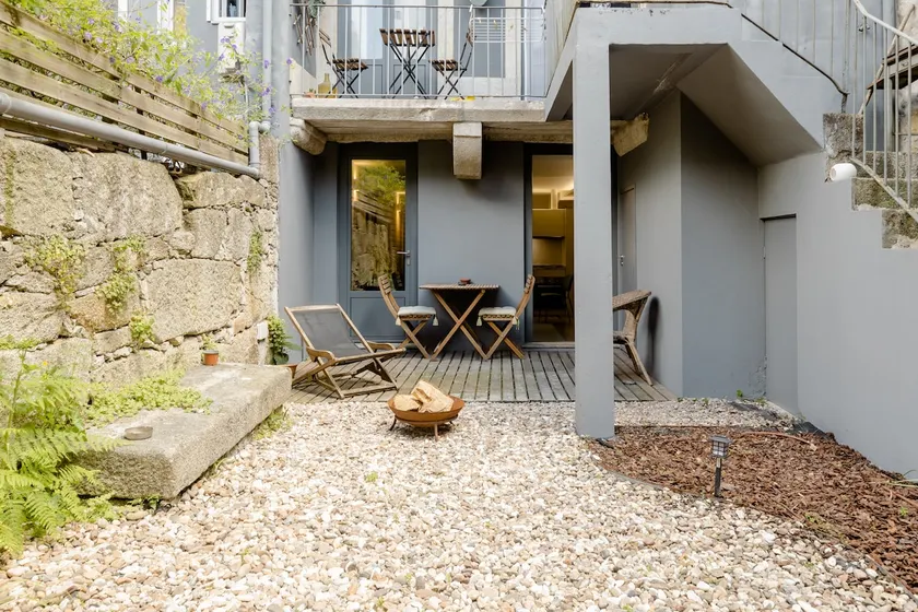 Nice to Stay - Image 1