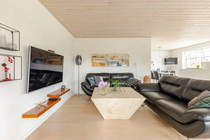 Bright & lovely villa. Close to the North Sea & VardeMidtby - Image 1