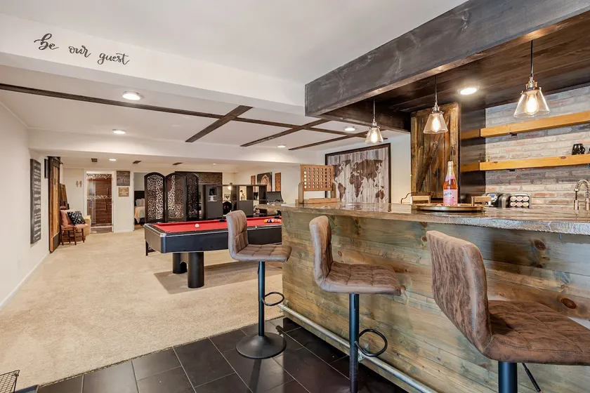Happily Ever After Charming Basement Apartment... - Image 1