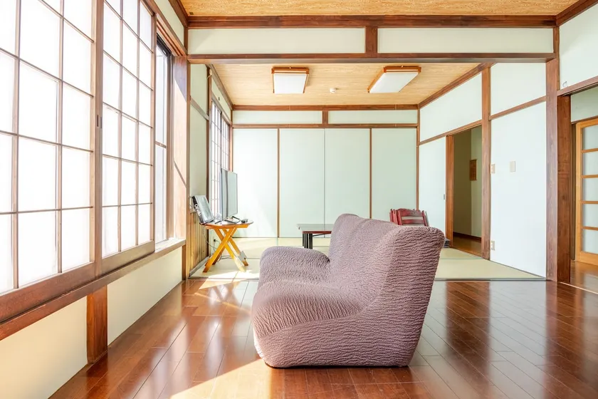 Surf Inn Iwada Beach - Image 1