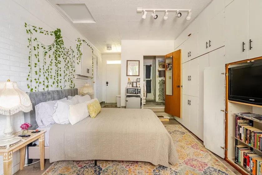 Suite Spot: Private & Cozy! - Image 1