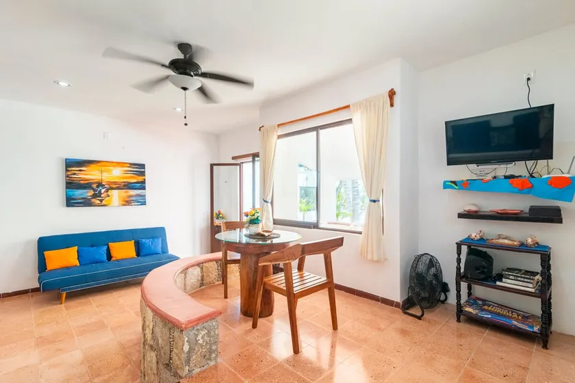 Telchac cozy beach front view house. - Image 1