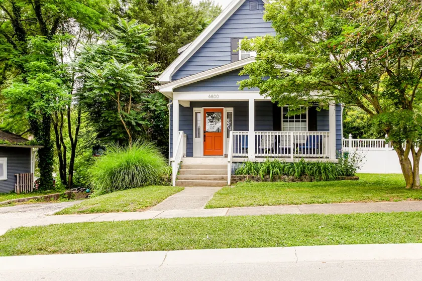 Private Dog-Friendly Home w/ Fenced Yard & Parking - Image 1