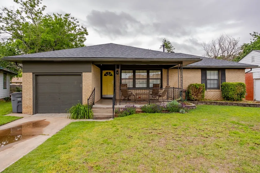 2 Bedroom Home away from Home. - Image 1