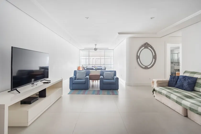 Jurere International Beautiful apartment Floripa - Image 1