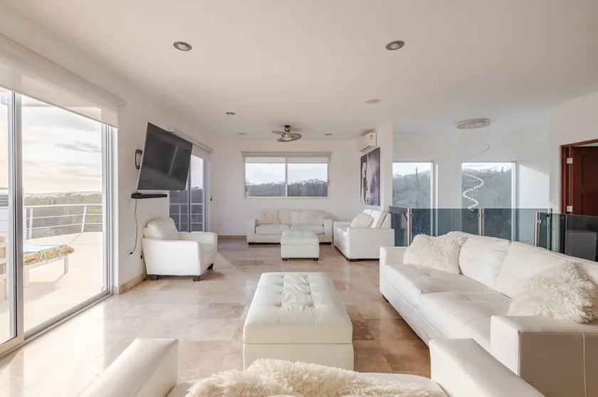 Casa Blanca ! Outstanding Ocean Views ! Pvt Pool. - Image 1