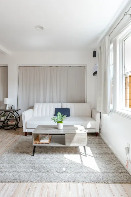 Chic LA Studio • Pool • Patio • Free Parking • B.H - Image 1