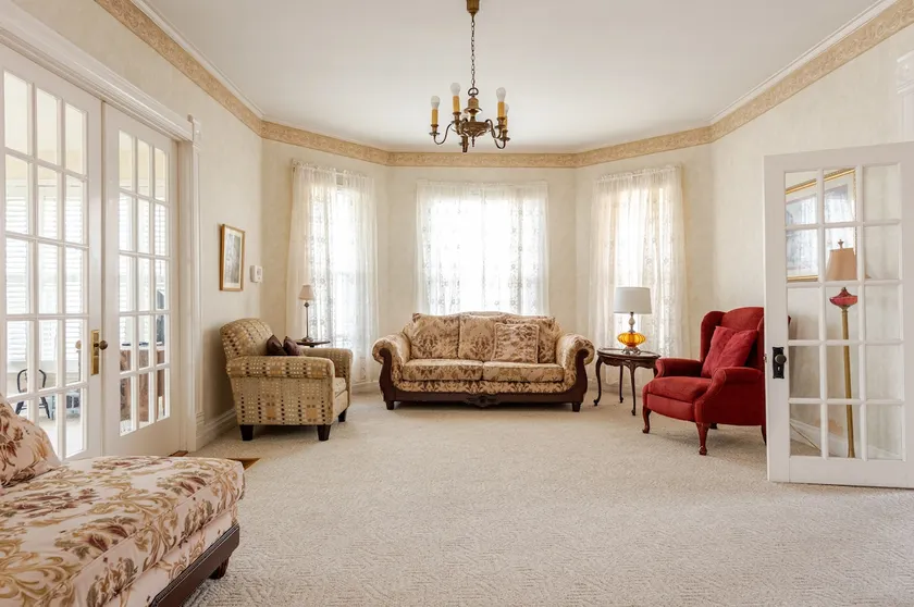 Rojahn House - group lodging / special event space - Image 1