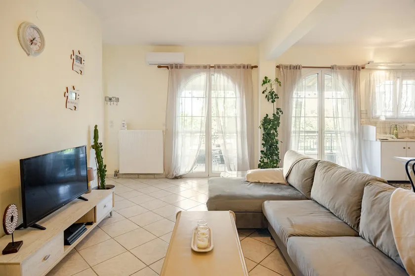 Lisa’s Lodge - Bright and spacious home in Corfu - Image 1